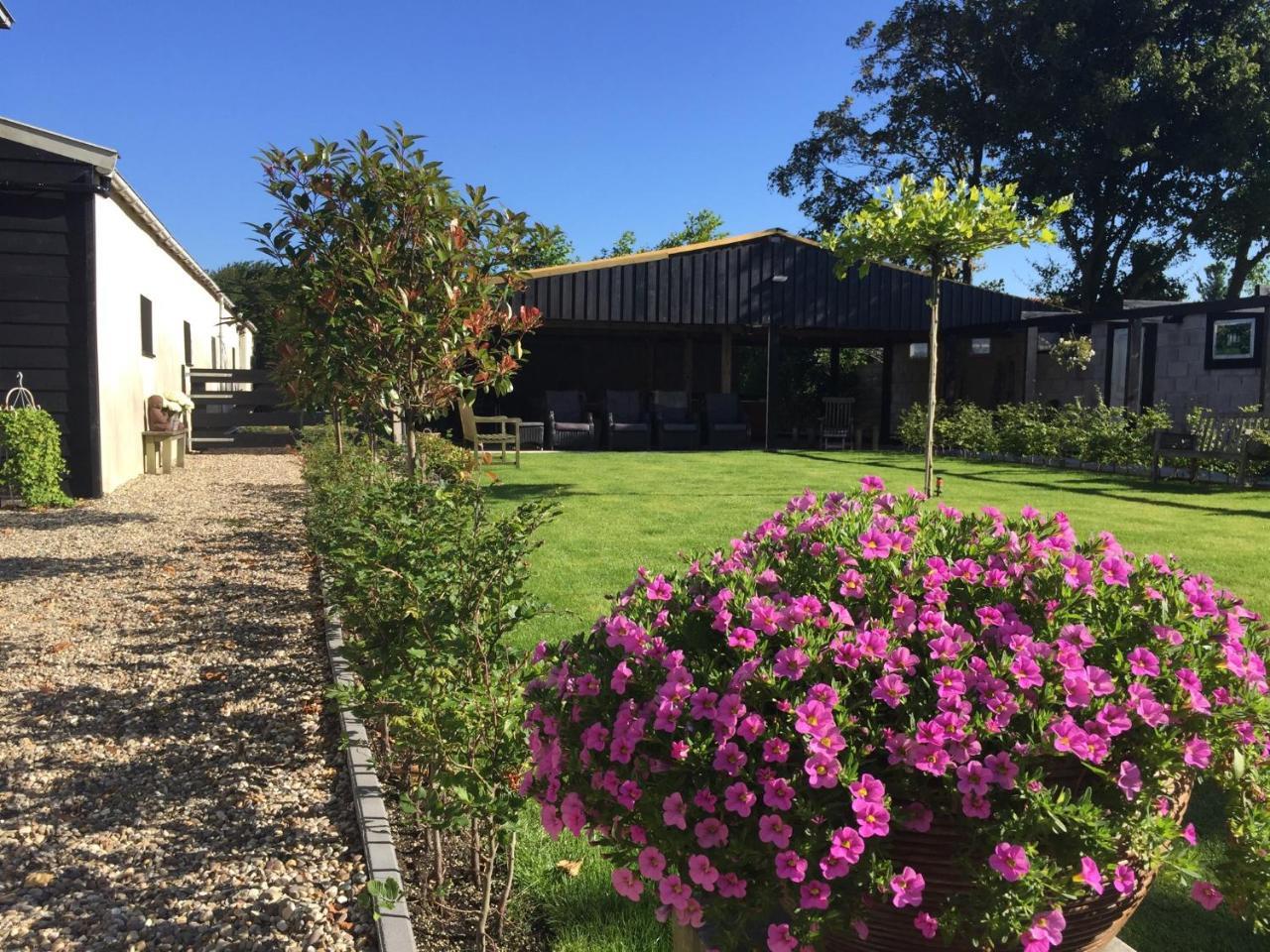 Bed & Breakfast Opperdoes Bagian luar foto